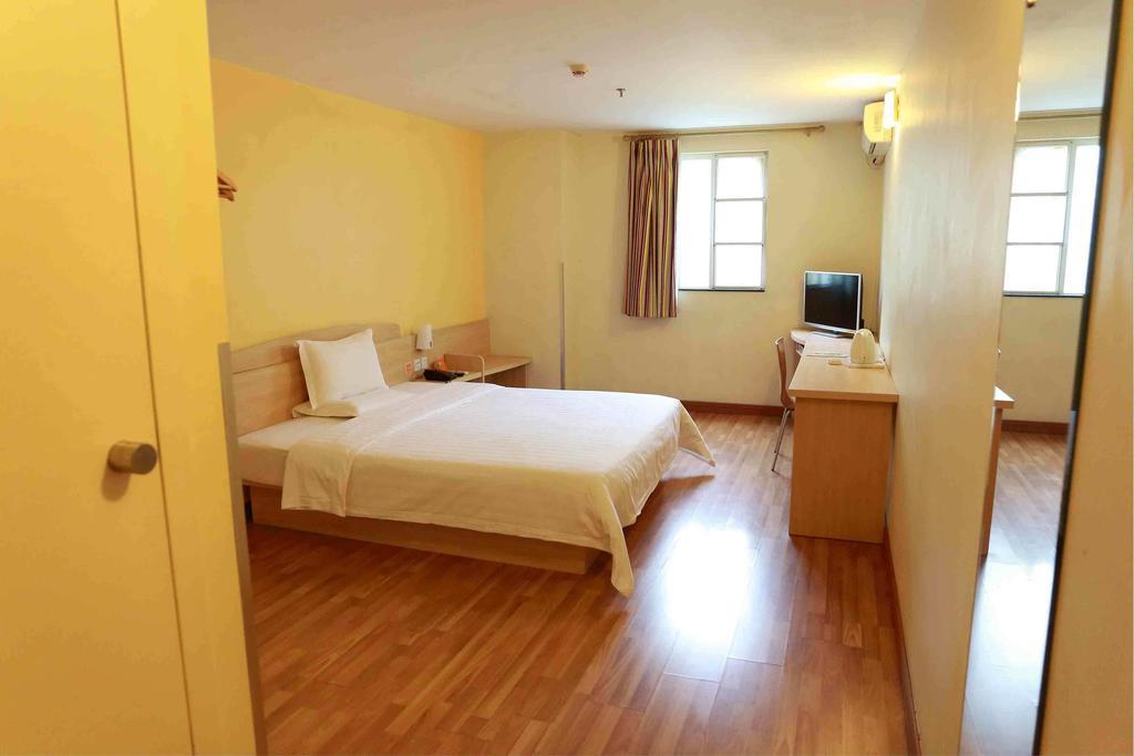 7Days Premium Chongqing Hongqihegou Hotell Rom bilde